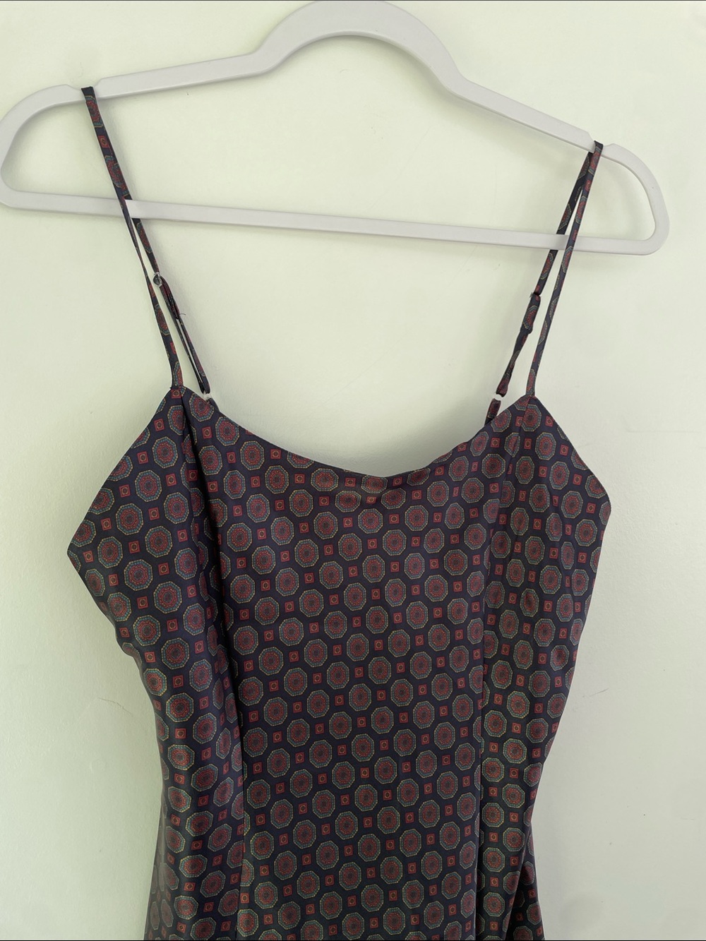 Vtg Victorias Secret 2001 Sun Dial Geometric Print Slip Dress in Deep Burgundy S - Picture 5 of 8